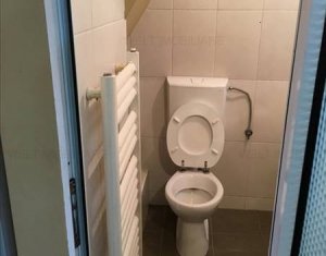 Appartement 3 chambres à louer dans Cluj-napoca, zone Centru