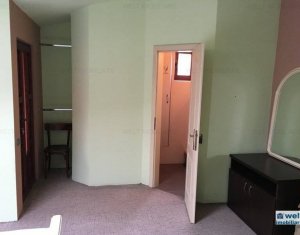 Appartement 3 chambres à louer dans Cluj-napoca, zone Centru