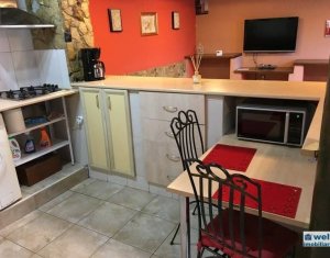Appartement 3 chambres à louer dans Cluj-napoca, zone Centru