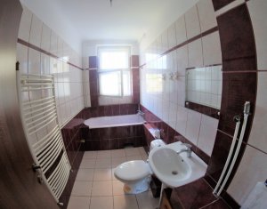 Appartement 5 chambres à louer dans Cluj-napoca, zone Centru