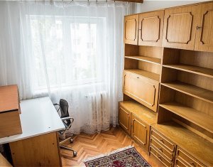 Lakás 3 szobák kiadó on Cluj-napoca, Zóna Manastur