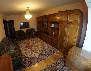 Appartement 3 chambres à louer dans Cluj-napoca, zone Marasti
