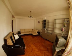 Appartement 4 chambres à louer dans Cluj-napoca, zone Manastur
