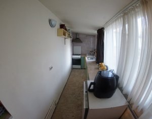 Lakás 4 szobák kiadó on Cluj-napoca, Zóna Marasti
