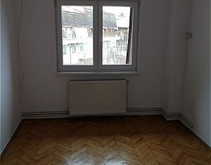 Lakás 3 szobák kiadó on Cluj-napoca, Zóna Centru