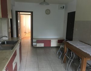 Lakás 4 szobák kiadó on Cluj-napoca, Zóna Gheorgheni