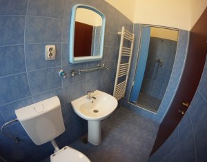 Lakás 4 szobák kiadó on Cluj-napoca, Zóna Centru