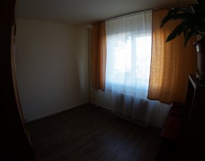 Appartement 3 chambres à louer dans Cluj-napoca, zone Manastur