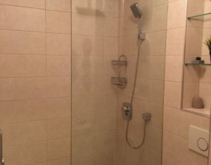 Appartement 4 chambres à louer dans Cluj-napoca, zone Zorilor