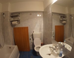 Appartement 3 chambres à louer dans Cluj-napoca, zone Centru