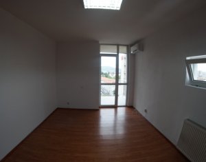 , 81m2 dans Cluj-napoca, zone Centru