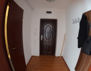 Appartement 3 chambres à louer dans Cluj-napoca, zone Centru