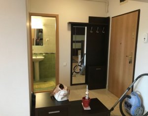 Appartement 3 chambres à louer dans Cluj-napoca, zone Marasti
