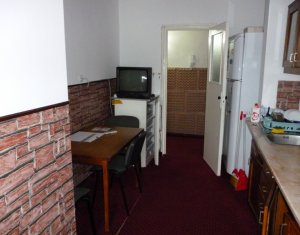 Lakás 4 szobák kiadó on Cluj-napoca, Zóna Manastur