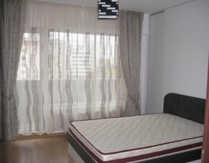Appartement 3 chambres à louer dans Cluj-napoca, zone Centru