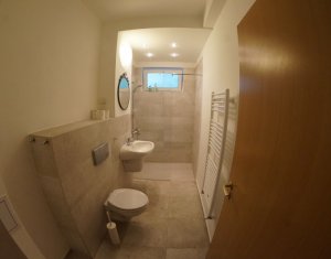 Appartement 3 chambres à louer dans Cluj-napoca, zone Plopilor
