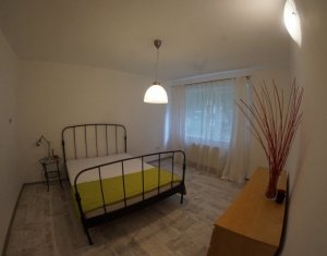 , 110m2 dans Cluj-napoca, zone Plopilor