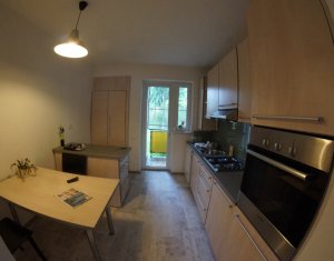 Appartement 3 chambres à louer dans Cluj-napoca, zone Plopilor