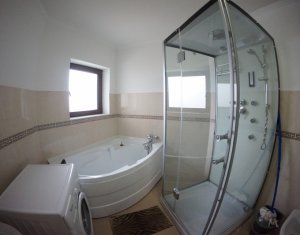 Appartement 3 chambres à louer dans Cluj-napoca, zone Zorilor