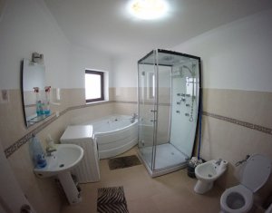 Appartement 3 chambres à louer dans Cluj-napoca, zone Zorilor