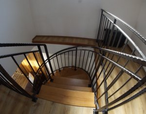 Appartement 4 chambres à louer dans Cluj-napoca, zone Centru