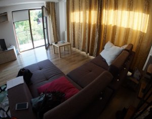 Appartement 4 chambres à louer dans Cluj-napoca, zone Centru
