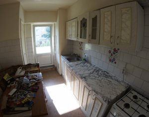 Appartement 3 chambres à louer dans Cluj-napoca, zone Marasti