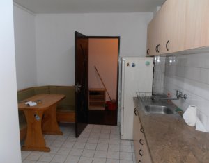 Lakás 3 szobák kiadó on Cluj-napoca, Zóna Marasti