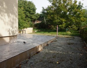 Maison 5 chambres à louer dans Cluj-napoca, zone Zorilor