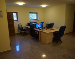 Maison 5 chambres à louer dans Cluj-napoca, zone Zorilor