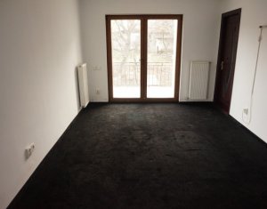 Maison 5 chambres à louer dans Cluj-napoca, zone Gruia