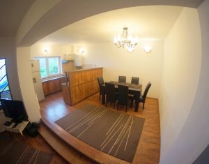 Maison 5 chambres à louer dans Cluj-napoca, zone Zorilor