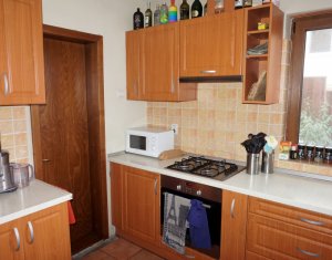 Maison 6 chambres à vendre dans Cluj-napoca, zone Centru