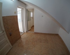 Bureau à louer dans Cluj-napoca, zone Iris