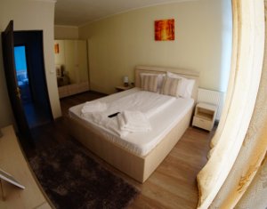 Appartement 3 chambres à vendre dans Cluj-napoca, zone Dambul Rotund
