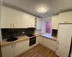 Appartement 3 chambres à vendre dans Cluj-napoca, zone Centru