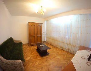 Appartement 3 chambres à louer dans Cluj-napoca, zone Plopilor