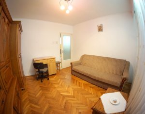 Appartement 3 chambres à louer dans Cluj-napoca, zone Plopilor