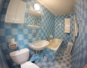 Appartement 3 chambres à louer dans Cluj-napoca, zone Plopilor