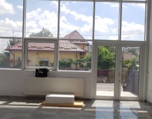 Üzlethelyiség kiadó, 70m2 on Cluj-napoca, Zóna Iris
