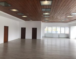 Bureau à louer, 206m2 dans Cluj-napoca, zone Gruia