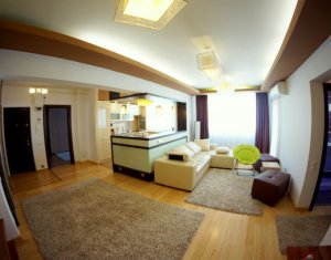 Appartement 3 chambres à louer dans Cluj-napoca, zone Andrei Muresanu
