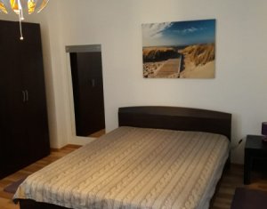 Appartement 3 chambres à louer dans Cluj-napoca, zone Manastur