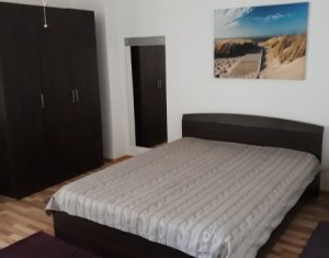 Appartement 3 chambres à louer dans Cluj-napoca, zone Manastur