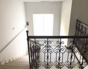 Iroda kiadó, 350m2 on Cluj-napoca, Zóna Centru