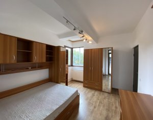 Appartement 3 chambres à louer dans Cluj-napoca, zone Plopilor