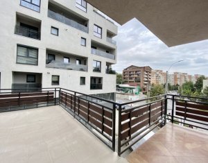 Appartement 3 chambres à louer dans Cluj-napoca, zone Plopilor