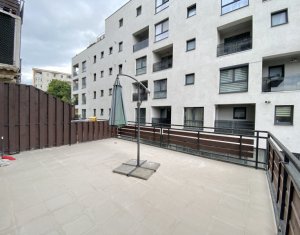 Appartement 3 chambres à louer dans Cluj-napoca, zone Plopilor