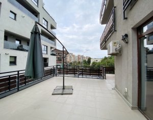 Appartement 3 chambres à louer dans Cluj-napoca, zone Plopilor