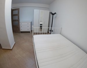 Appartement 3 chambres à louer dans Cluj-napoca, zone Centru